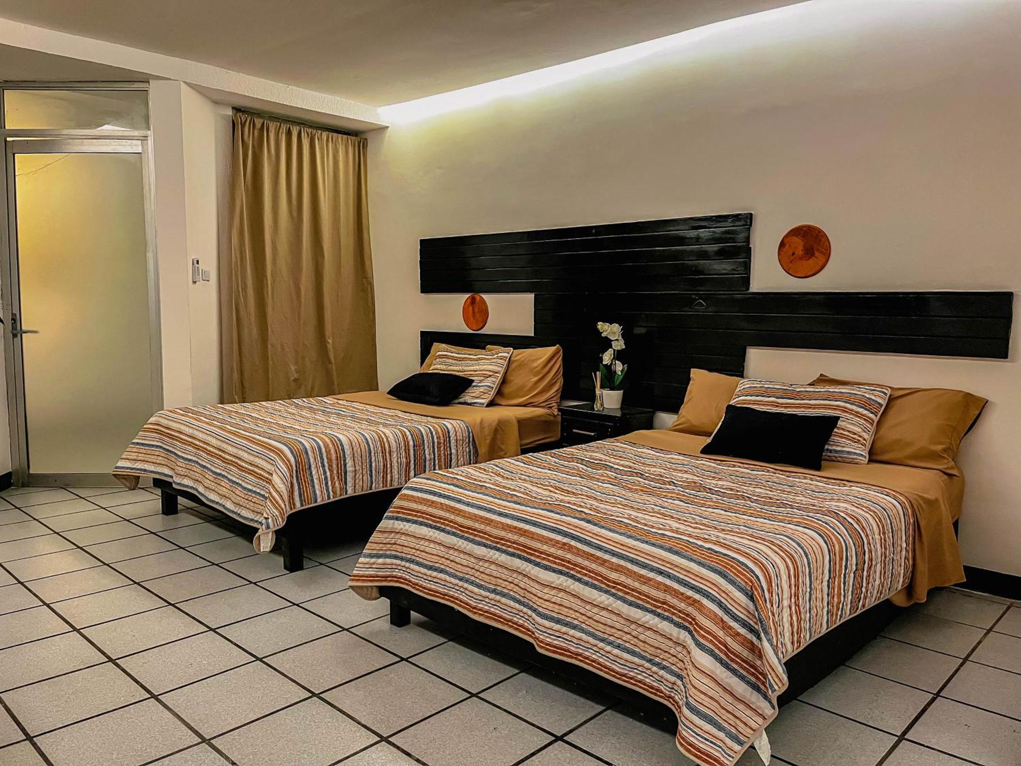 Hotel Sexta Avenida タパチュラ エクステリア 写真